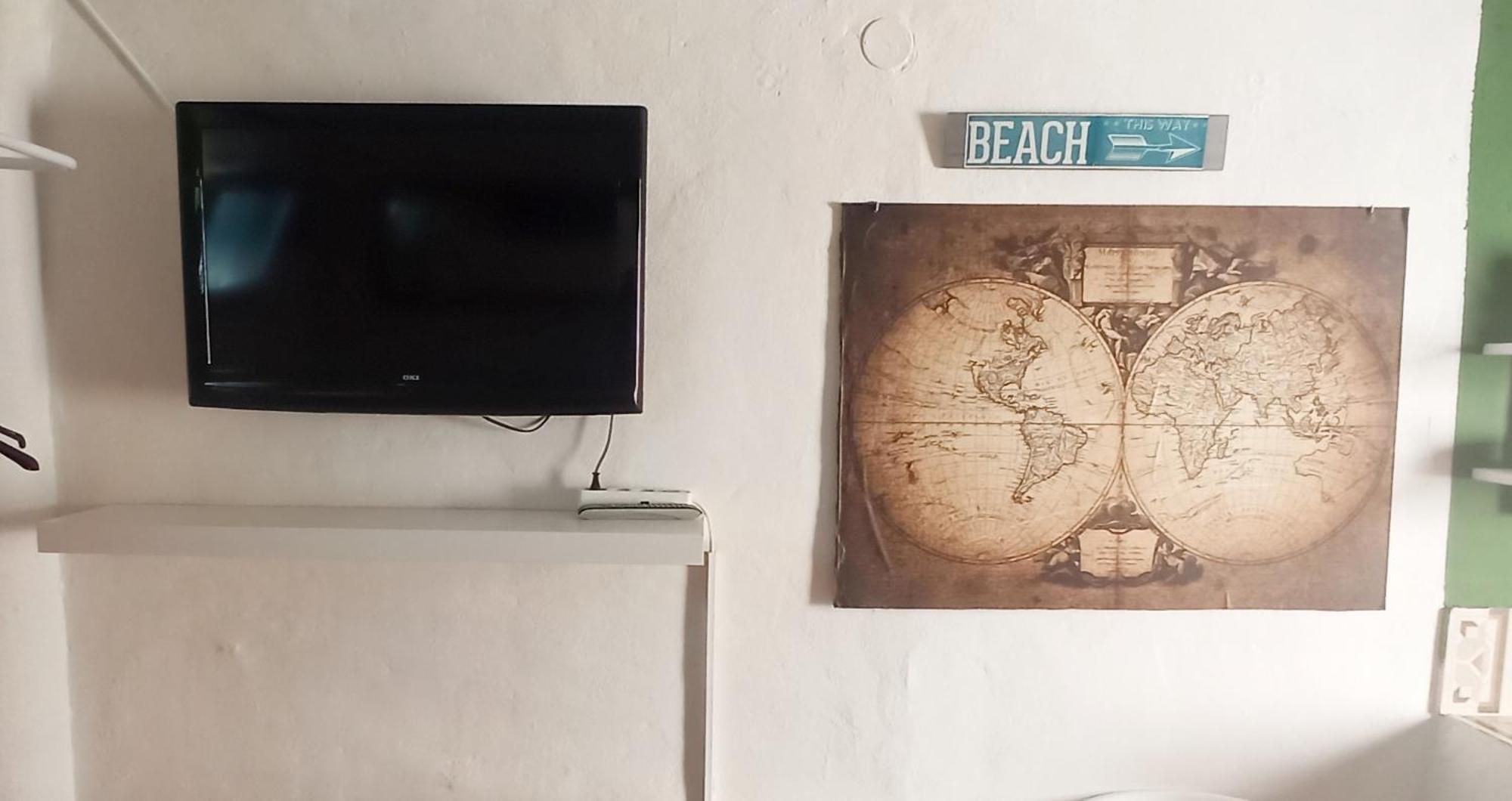 Seaside Double With Private Kitchen & Bathroom Apartment