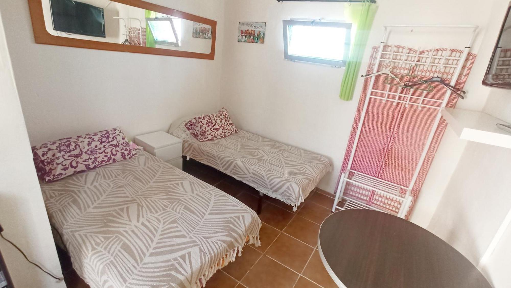 Seaside Double With Private Kitchen & Bathroom Apartment Algeciras