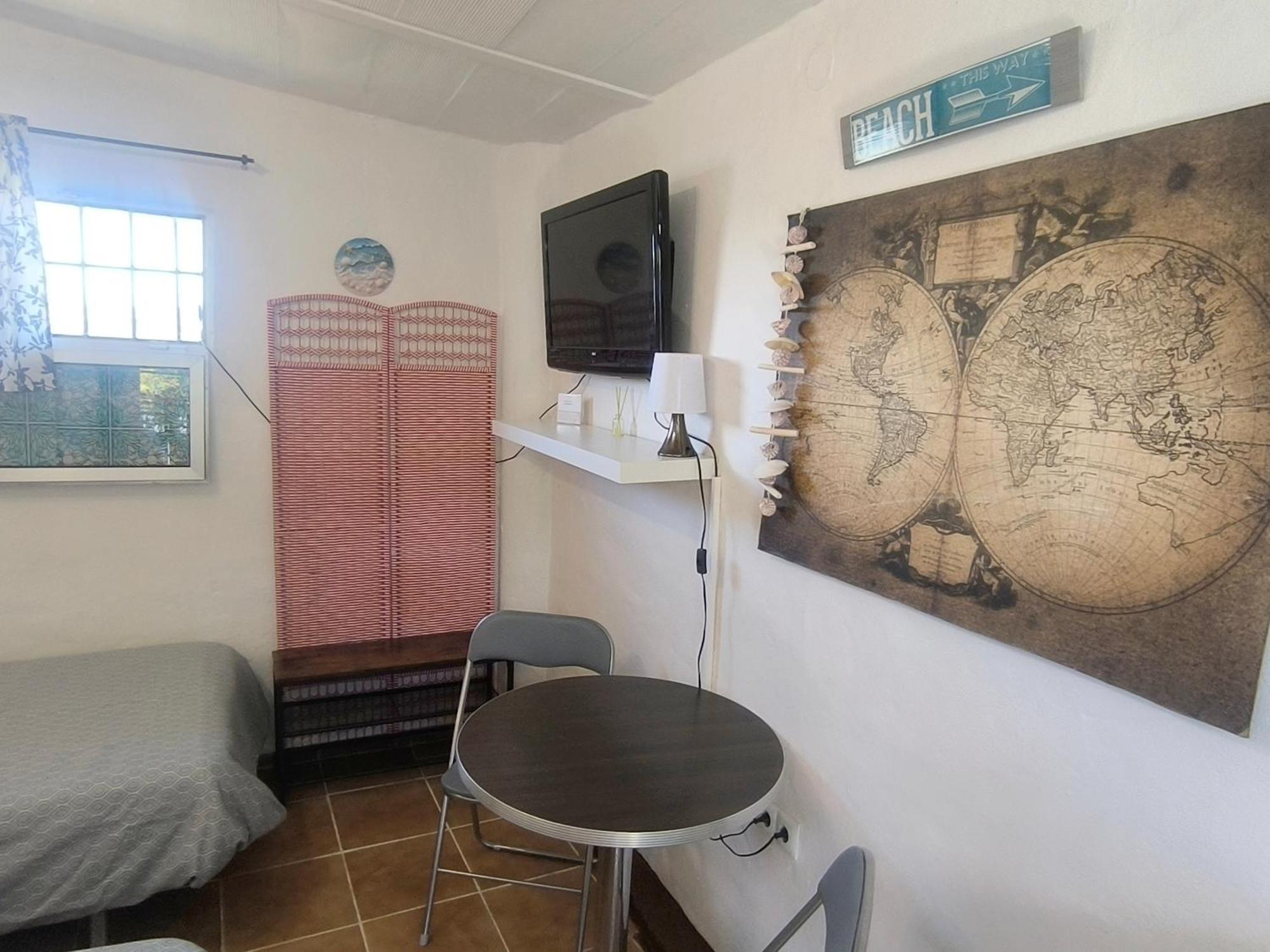 Seaside Double With Private Kitchen & Bathroom * Algeciras