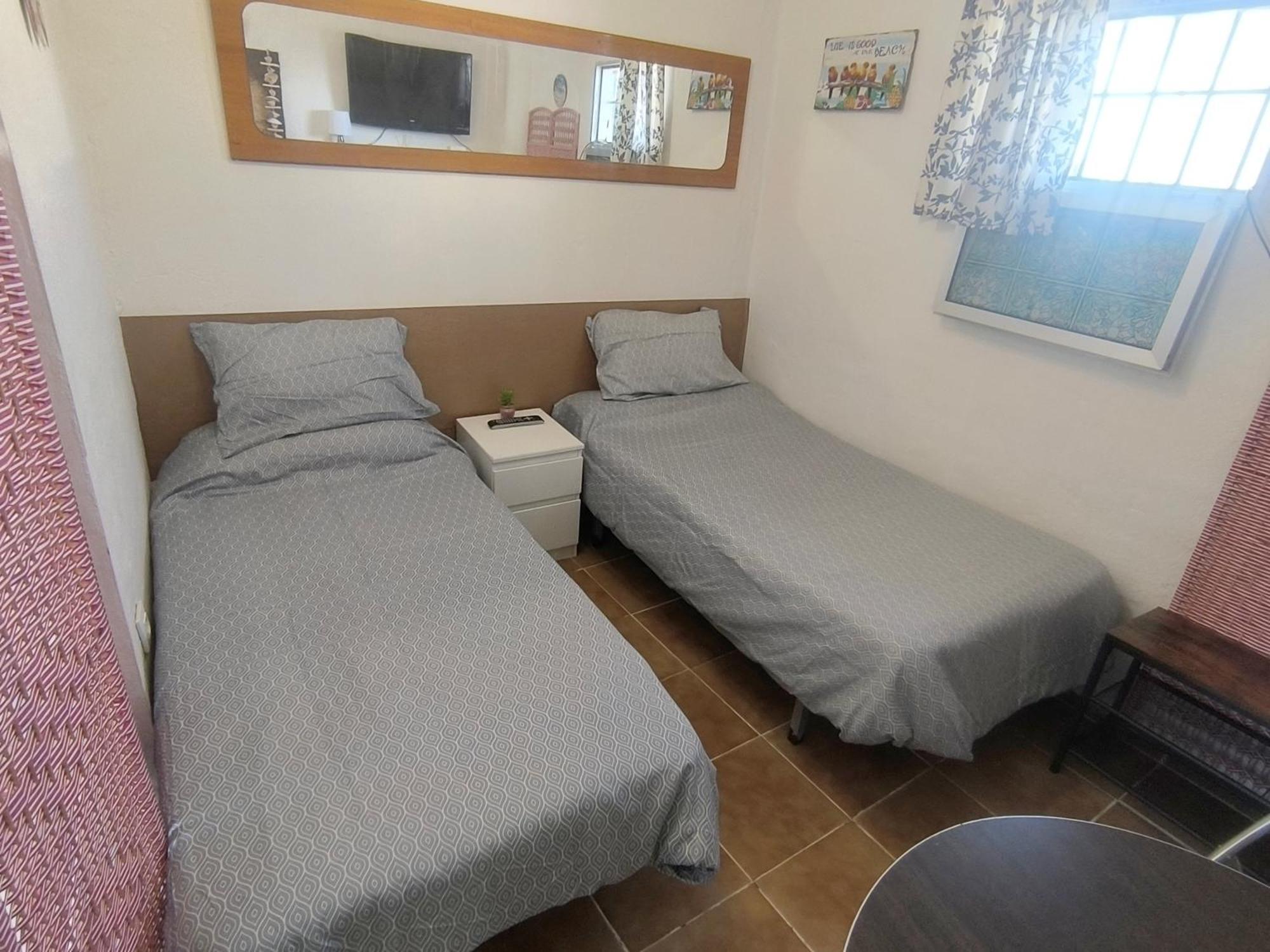 Seaside Double With Private Kitchen & Bathroom Apartment