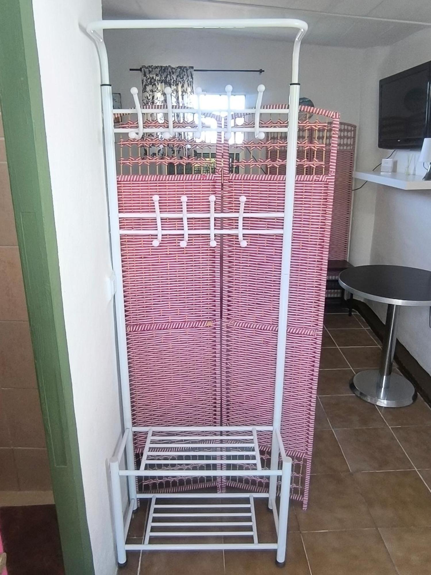 Seaside Double With Private Kitchen & Bathroom * Algeciras